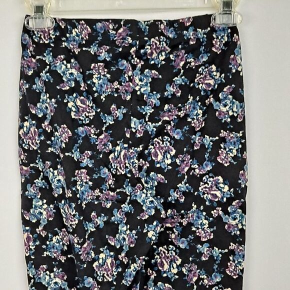 Torrid Ladies leggins NWOT - Picture 7 of 8